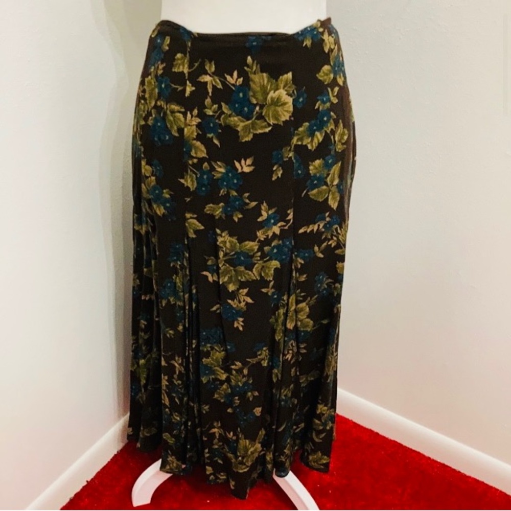 EUC Jones New York Signature Brown & Blue Floral Skirt Size:  16